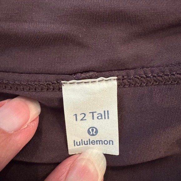 Lululemon Tennis skirt - Picture 4 of 4